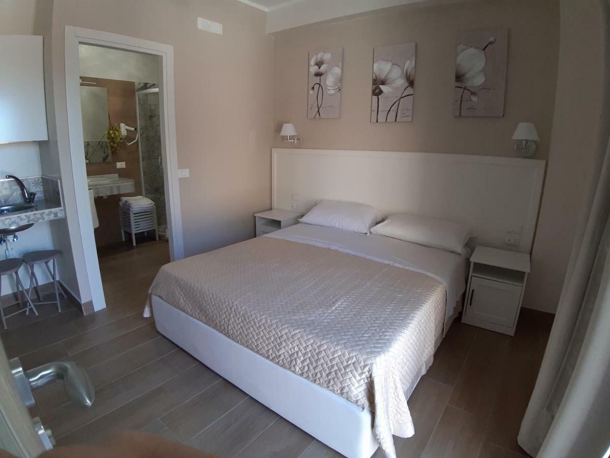 Guest Room Nesea Pellaro Exteriör bild