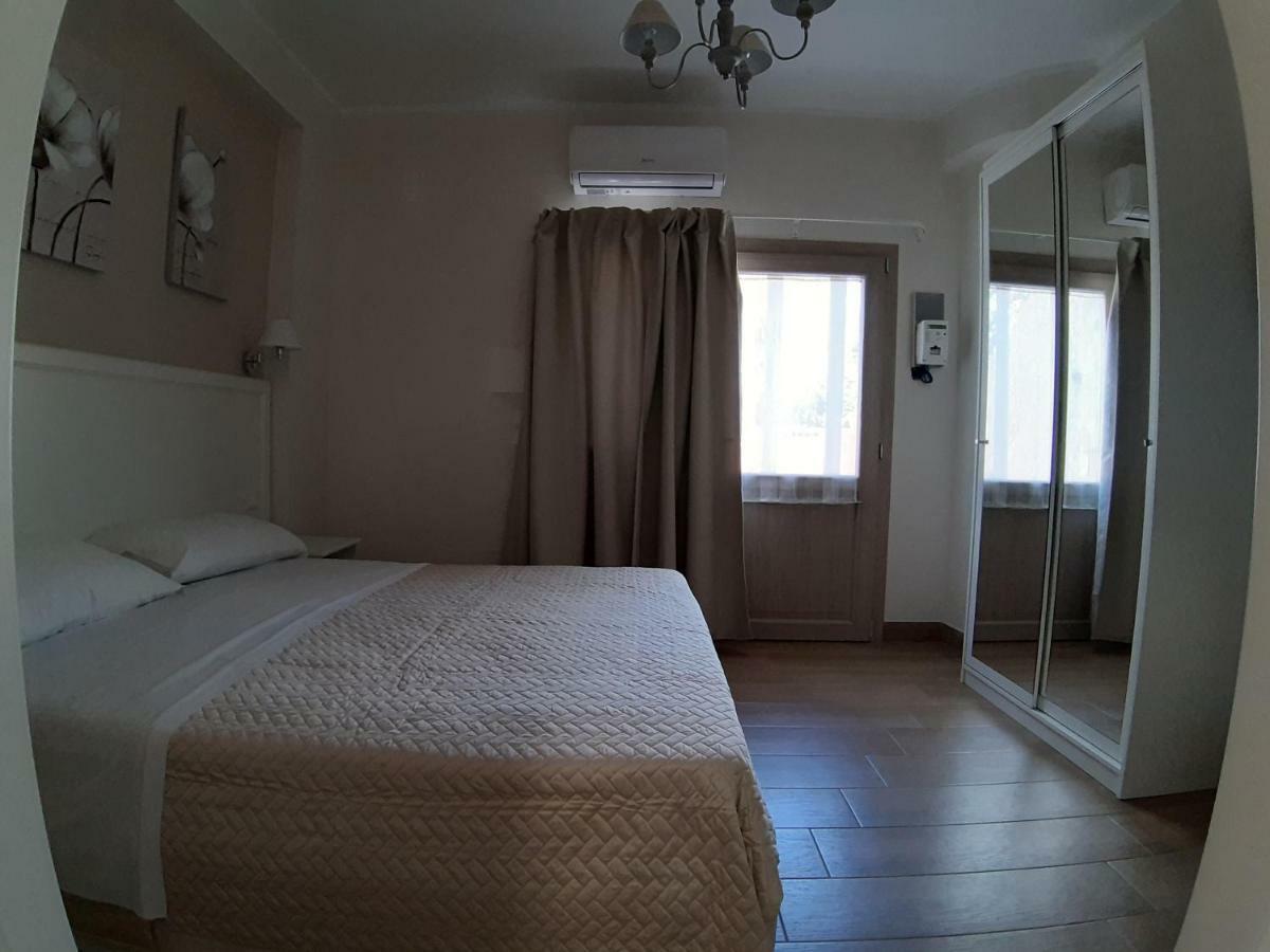 Guest Room Nesea Pellaro Exteriör bild